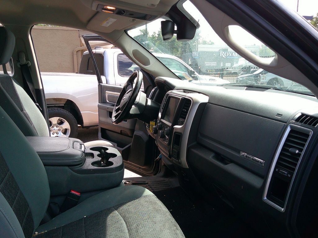 2016 RAM 1500 Image 4
