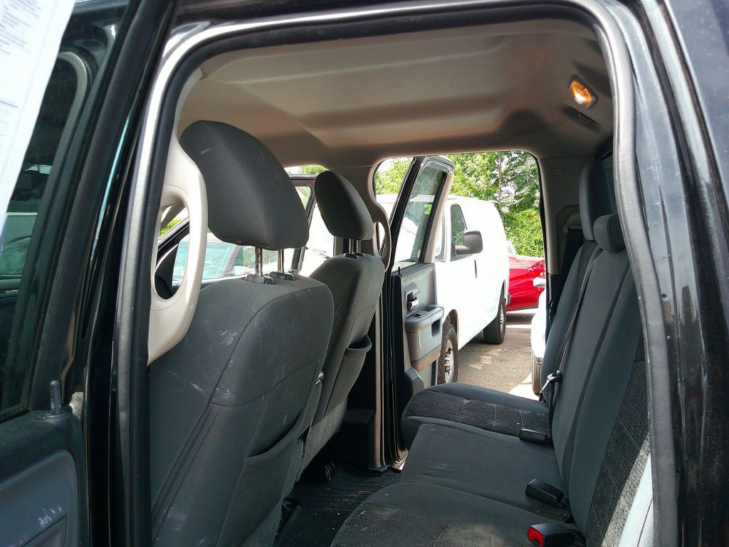 2016 RAM 1500 Image 6