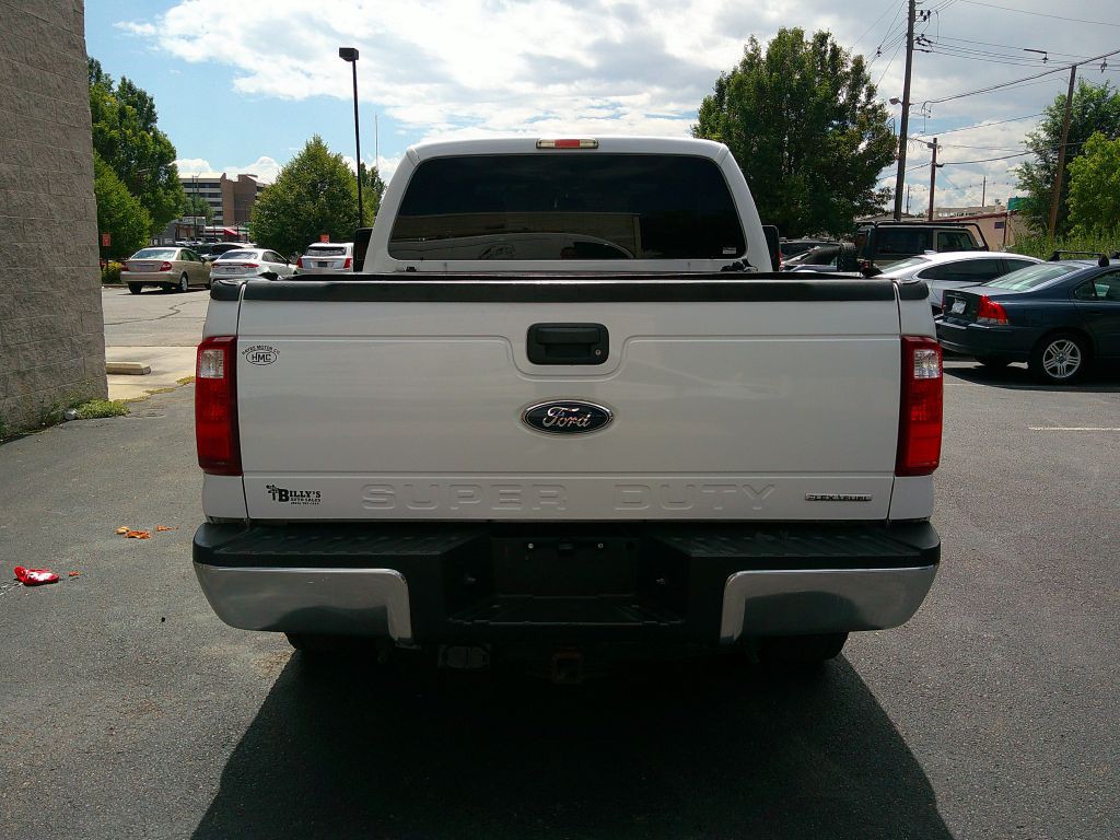 2015 Ford F-250 Image 3