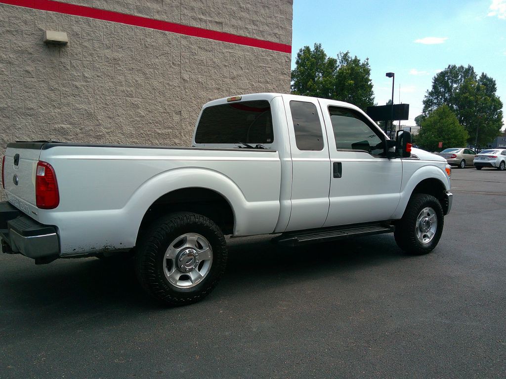 2015 Ford F-250 Image 7