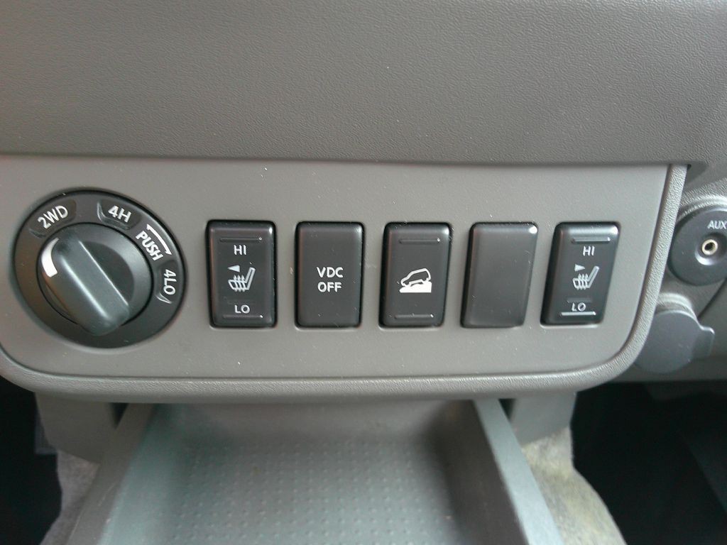2011 Nissan Frontier Image 13