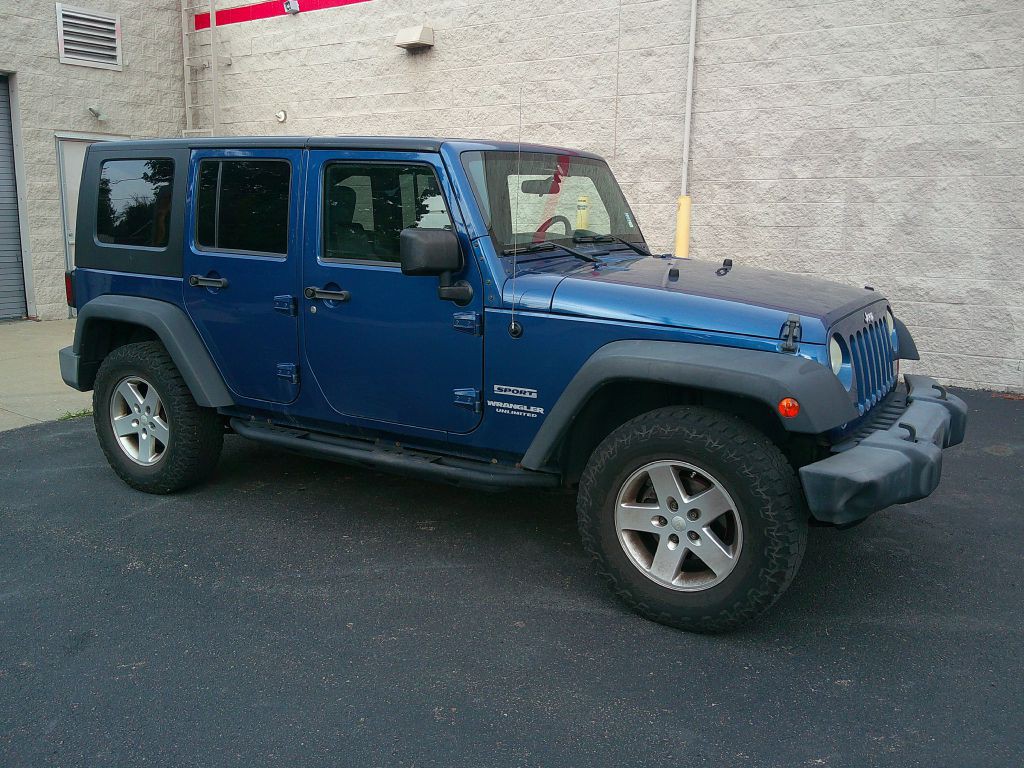 2010 Jeep Wrangler Unlimited Image 6
