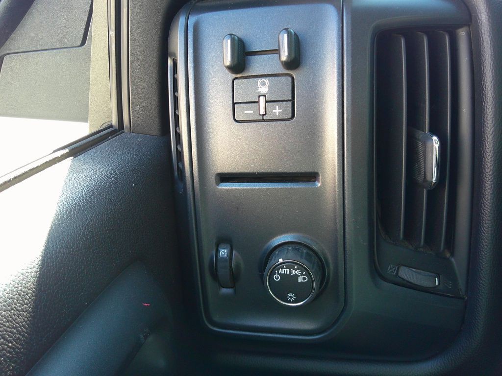 2017 Chevrolet Silverado 1500 Image 14