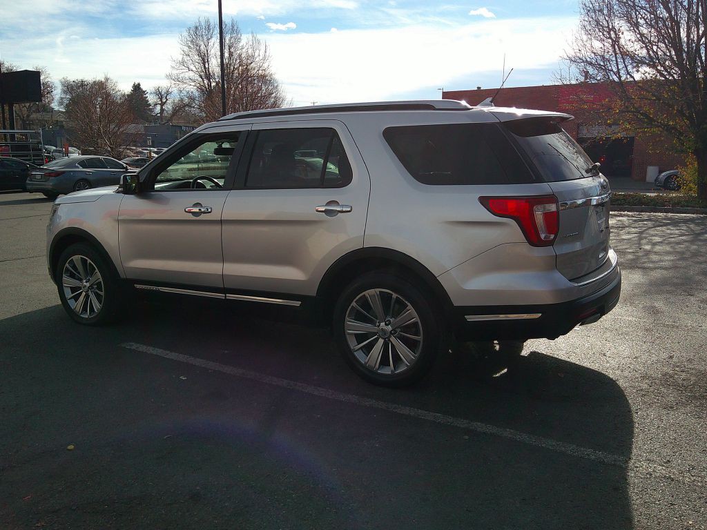 2018 Ford Explorer Image 5