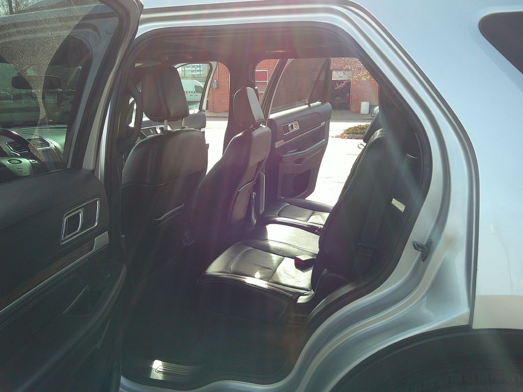 2018 Ford Explorer Image 7