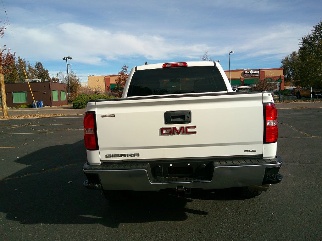 2015 GMC Sierra Image 3