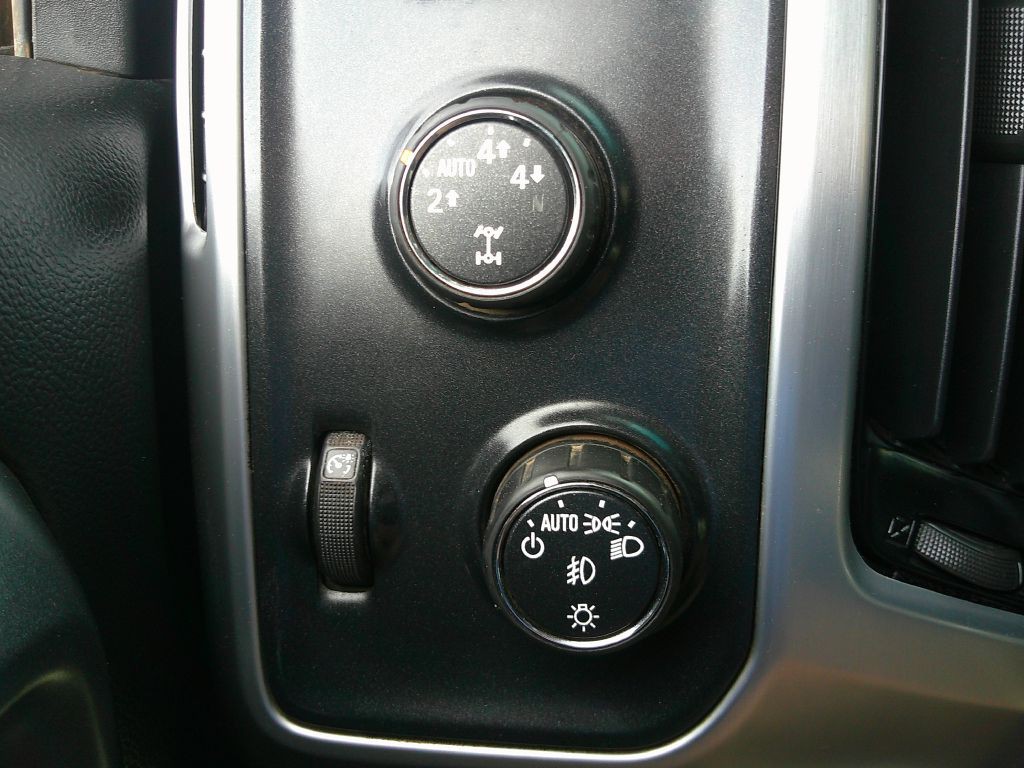 2015 GMC Sierra Image 12