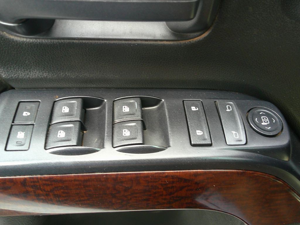 2015 GMC Sierra Image 15