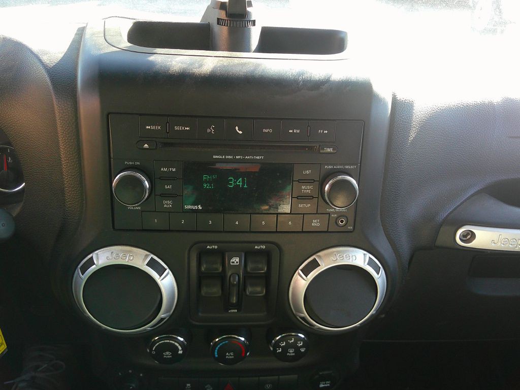 2013 Jeep Wrangler Unlimited Image 15