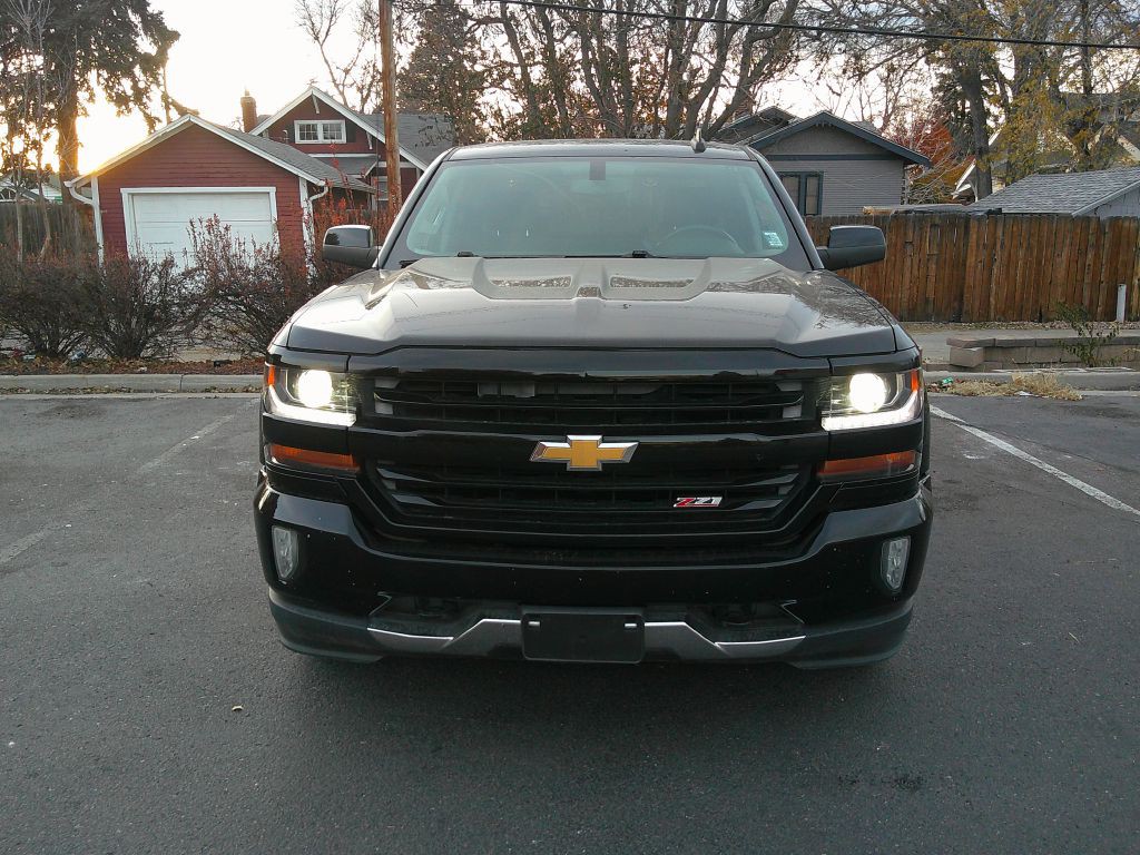 2017 Chevrolet Silverado 1500 Image 2