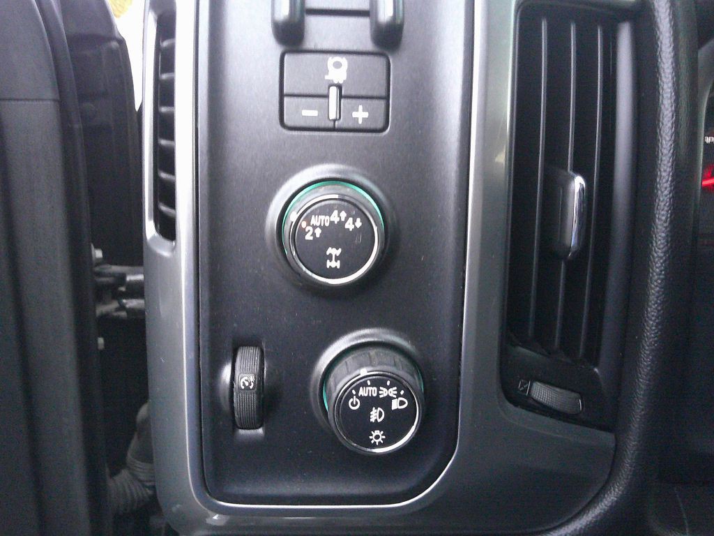 2017 Chevrolet Silverado 1500 Image 12