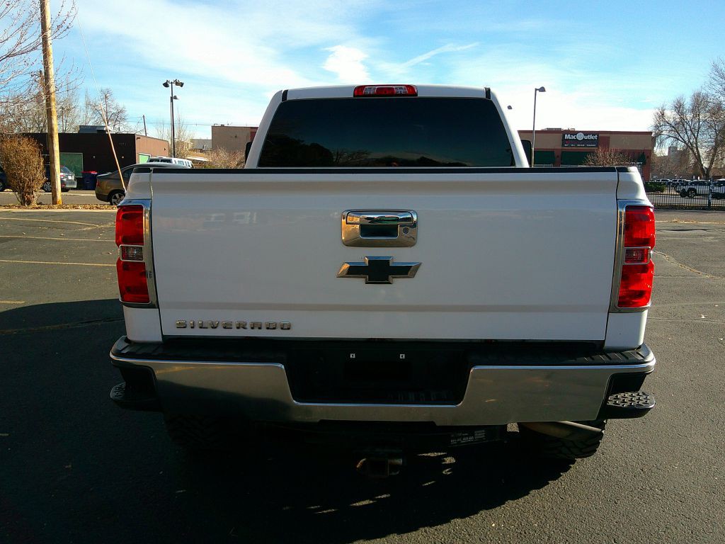 2015 Chevrolet Silverado 1500 Image 3