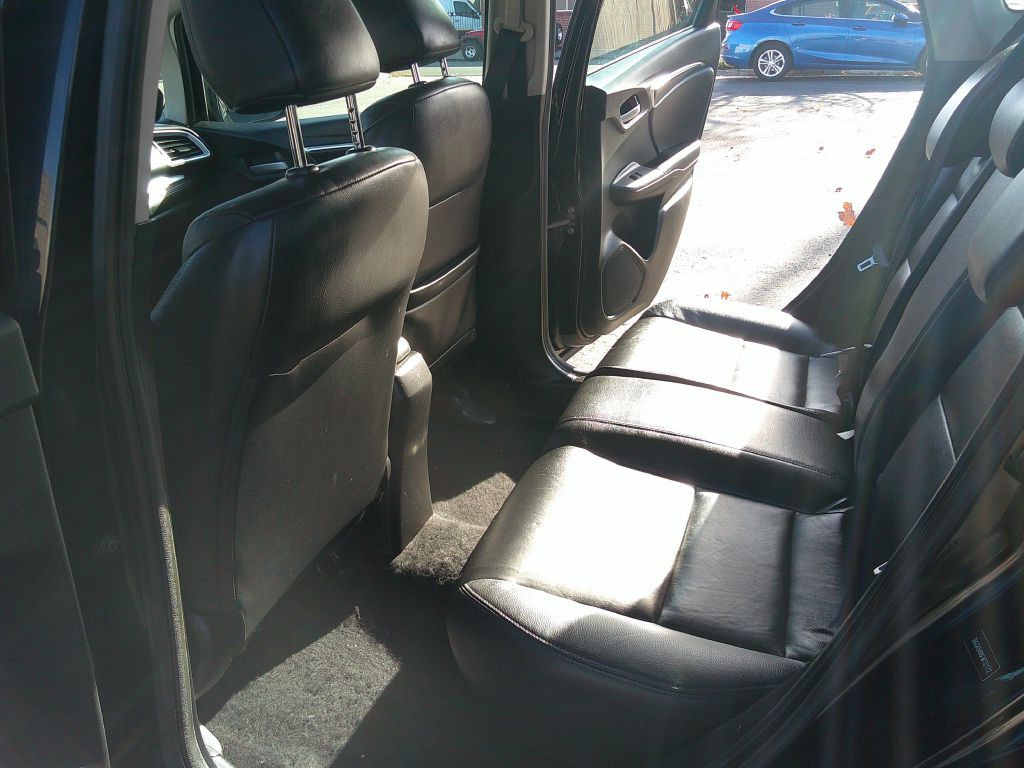 2015 Honda Fit Image 11