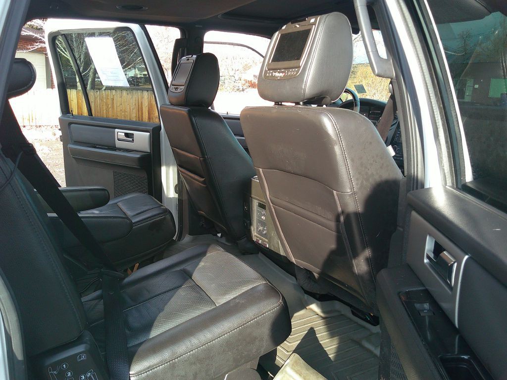 2012 Ford Expedition Image 9
