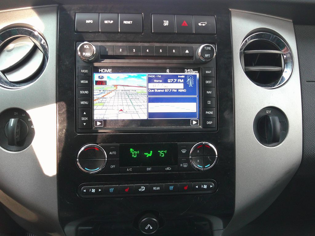 2012 Ford Expedition Image 16