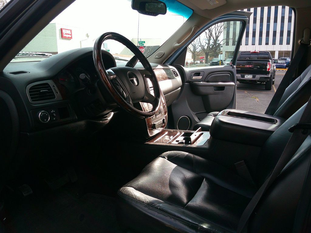 2011 GMC Sierra Image 8