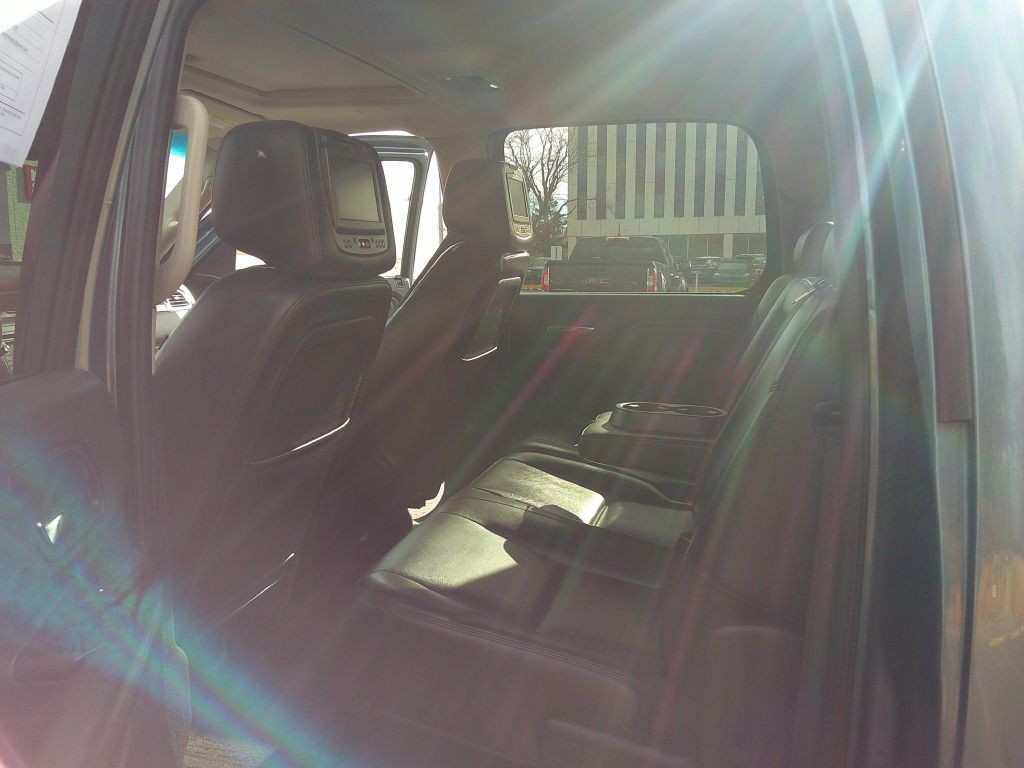 2011 GMC Sierra Image 9