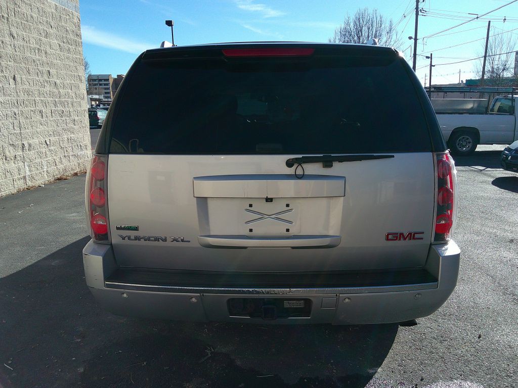 2012 GMC Yukon Image 4