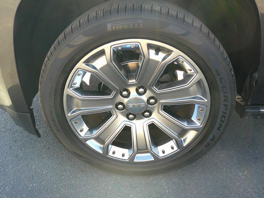 2015 GMC Yukon Image 7