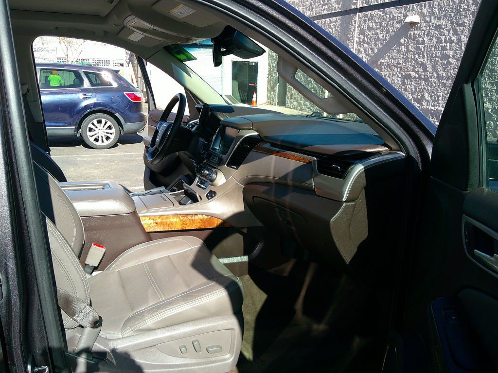 2015 GMC Yukon Image 8