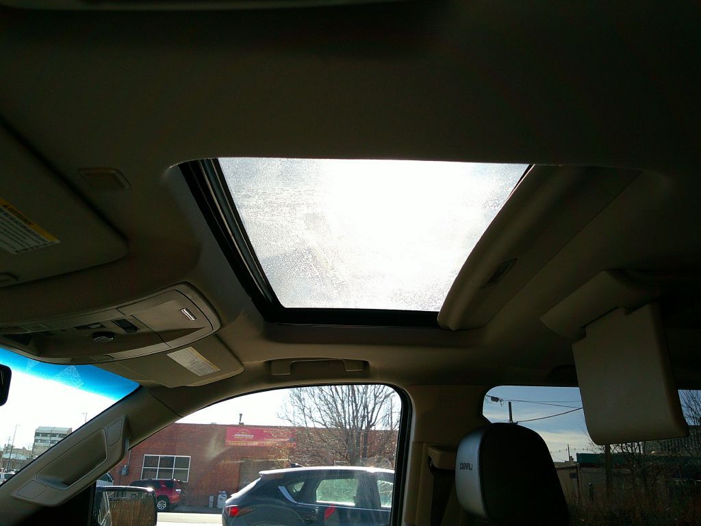 2015 GMC Yukon Image 16