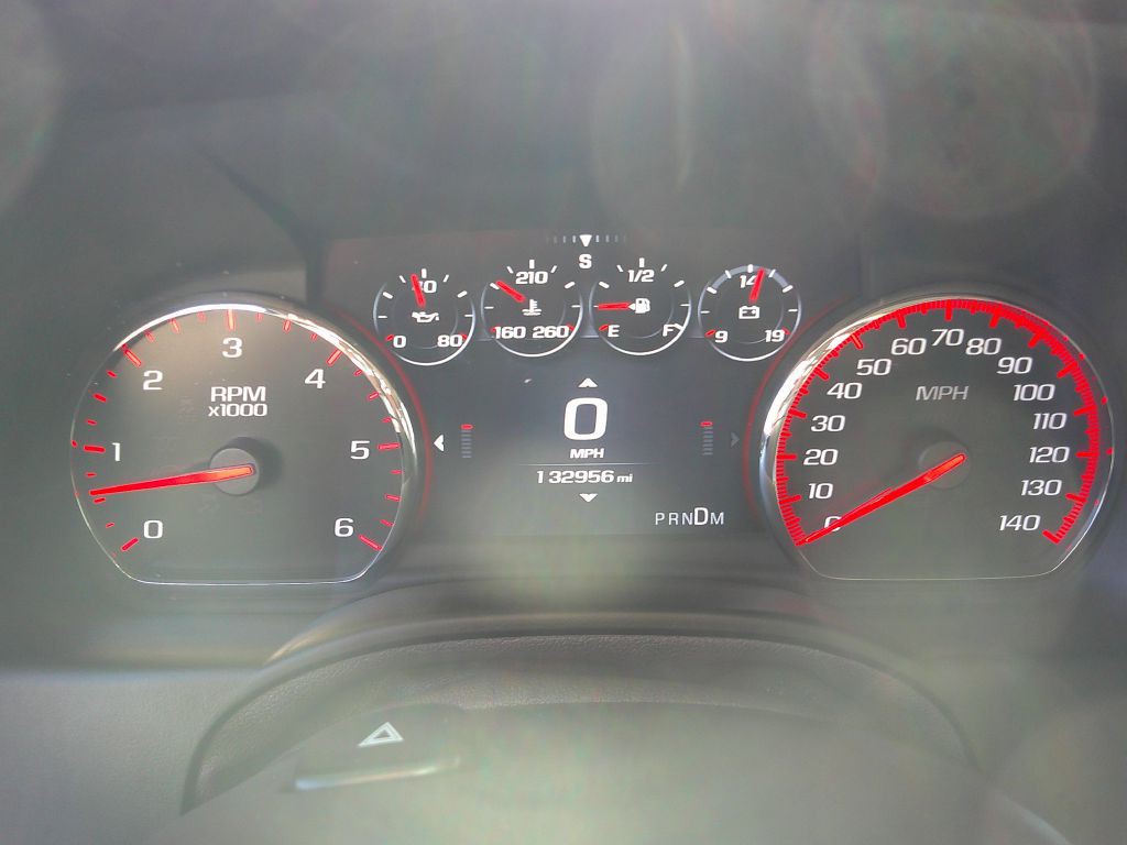 2015 GMC Yukon Image 17