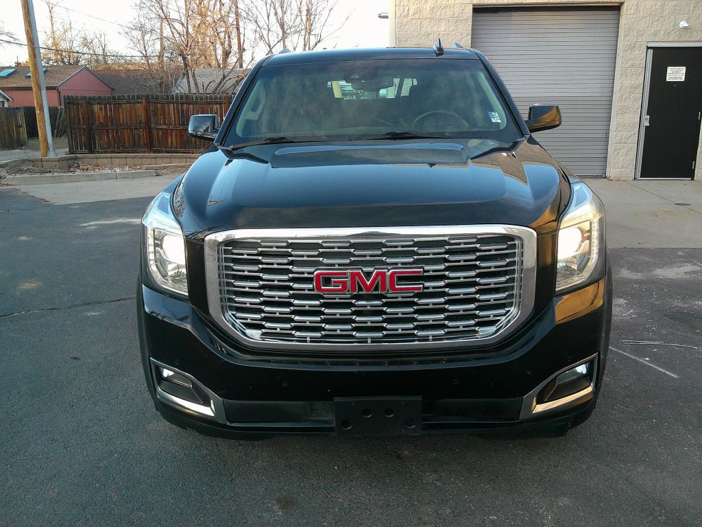 2019 GMC Yukon Image 2