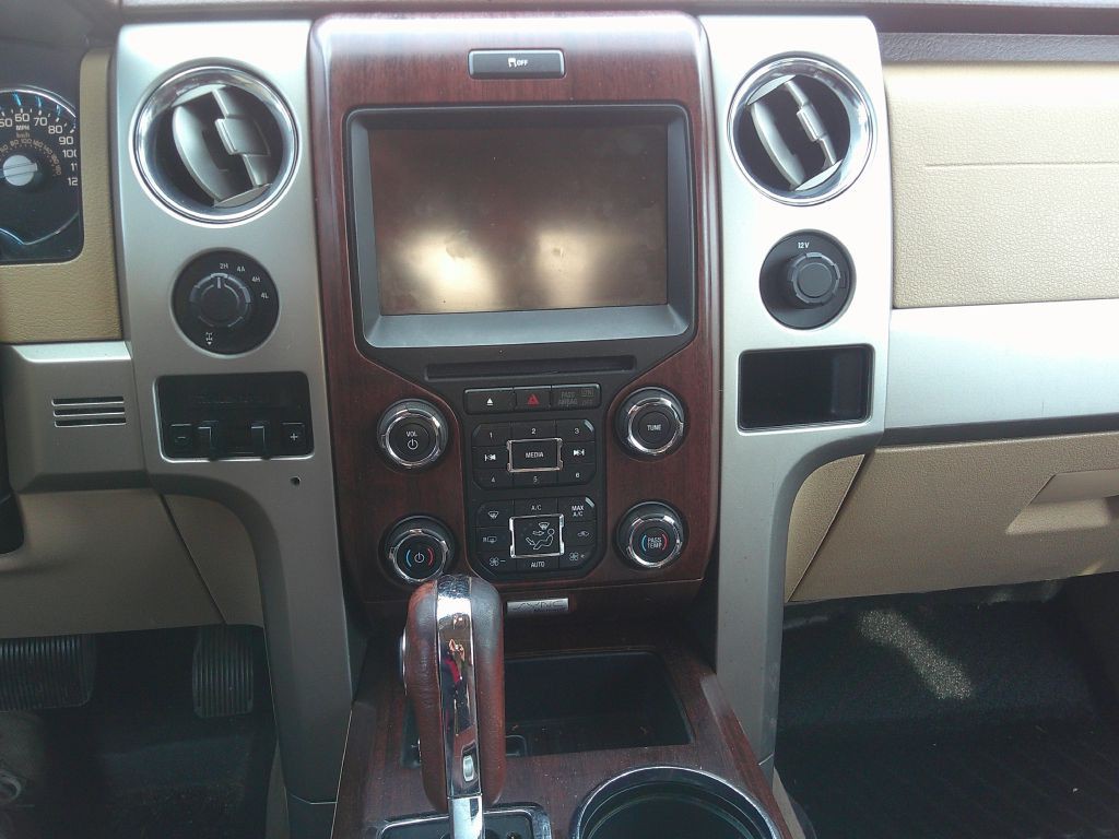 2014 Ford F-150 Image 13
