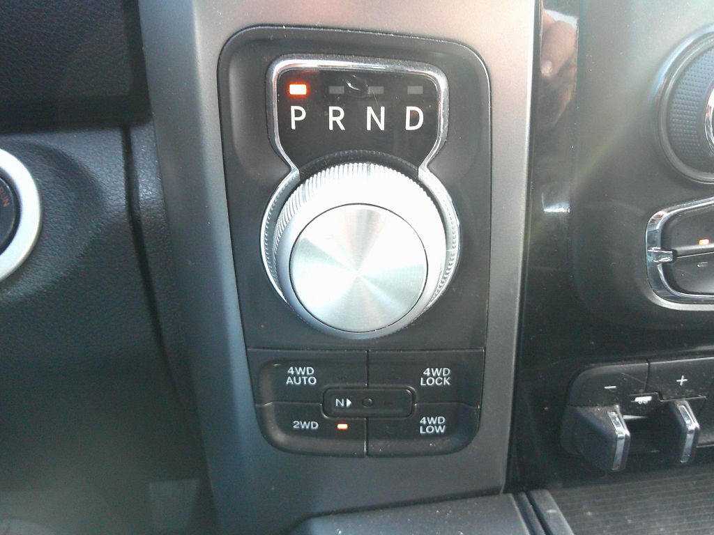 2015 RAM 1500 Image 9