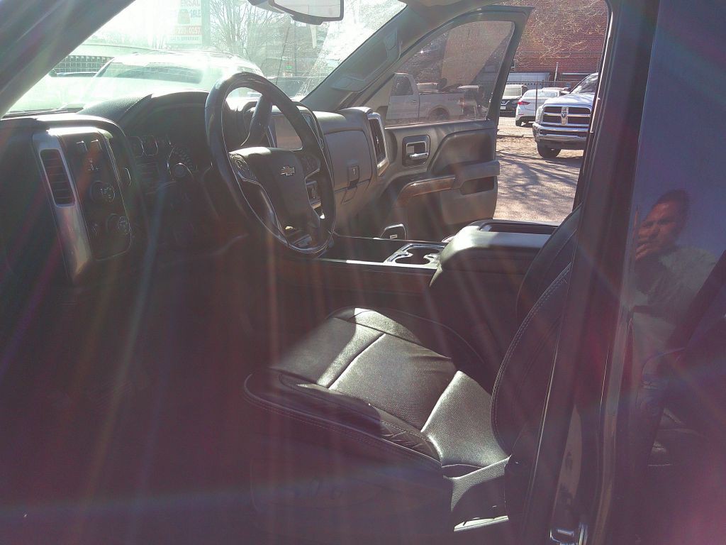 2018 Chevrolet Silverado 1500 Image 9