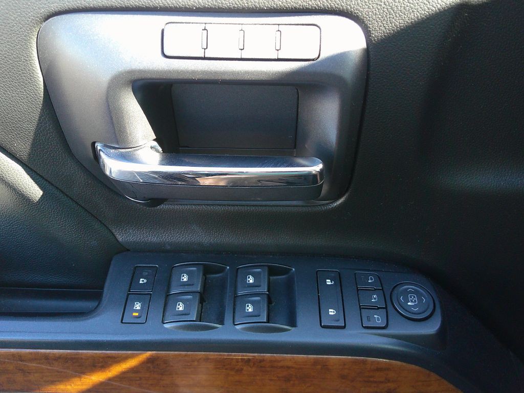 2018 Chevrolet Silverado 1500 Image 12