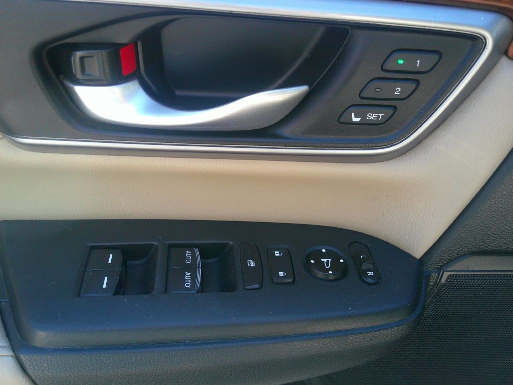 2017 Honda CR-V Image 14