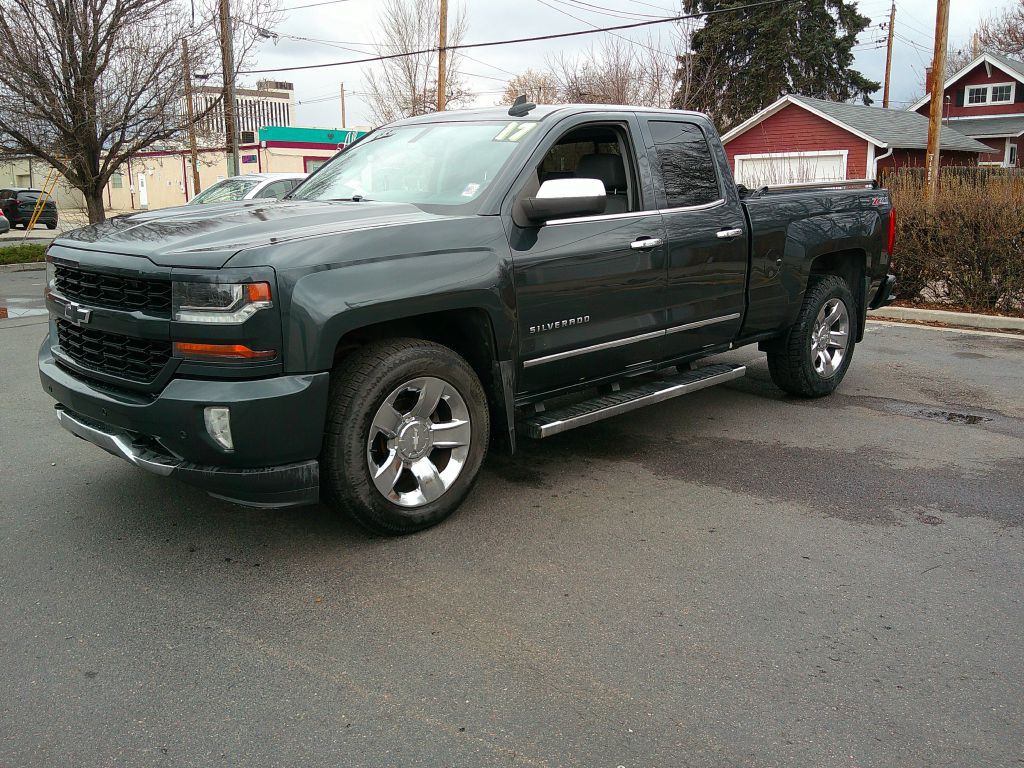 2017 Chevrolet Silverado 1500 Image 1