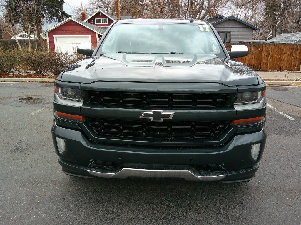 2017 Chevrolet Silverado 1500 Image 2