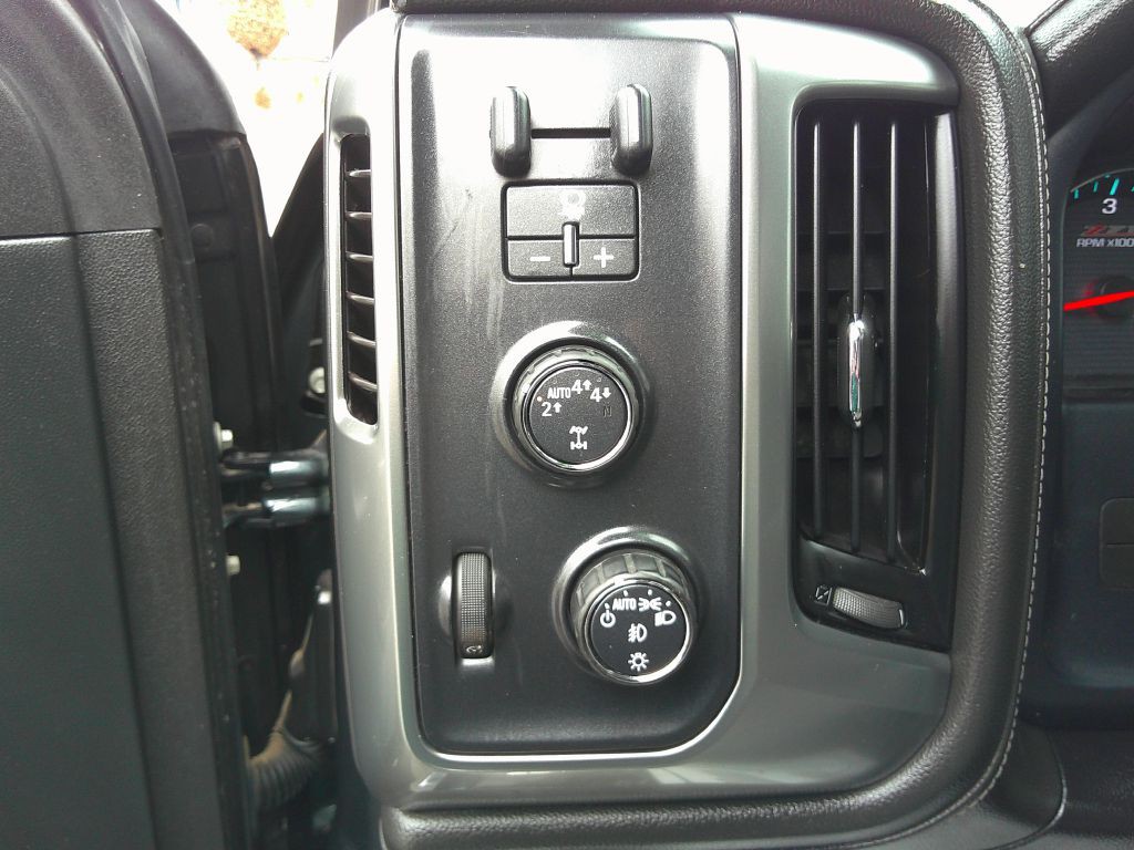 2017 Chevrolet Silverado 1500 Image 13