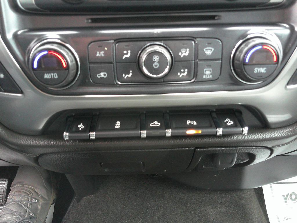 2017 Chevrolet Silverado 1500 Image 17