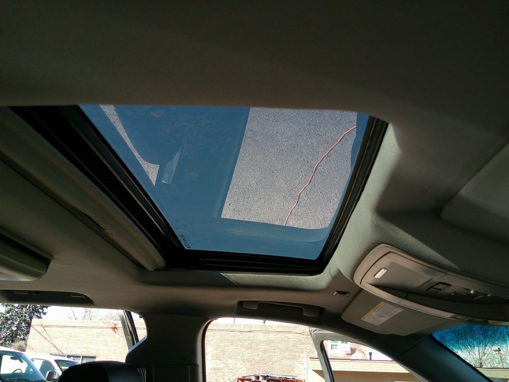 2016 Chevrolet Suburban Image 12