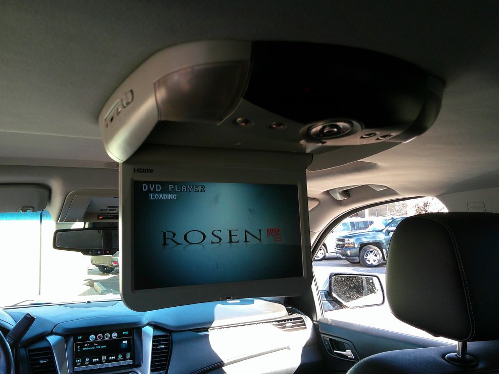 2016 Chevrolet Suburban Image 13