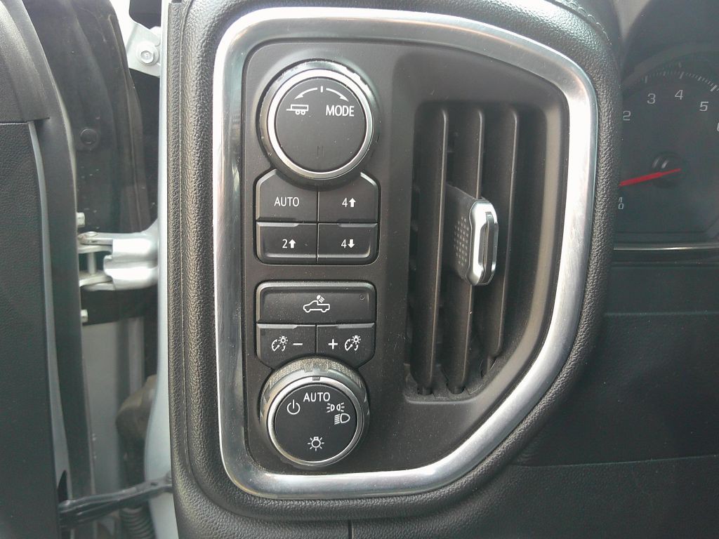 2020 Chevrolet Silverado 1500 Image 15
