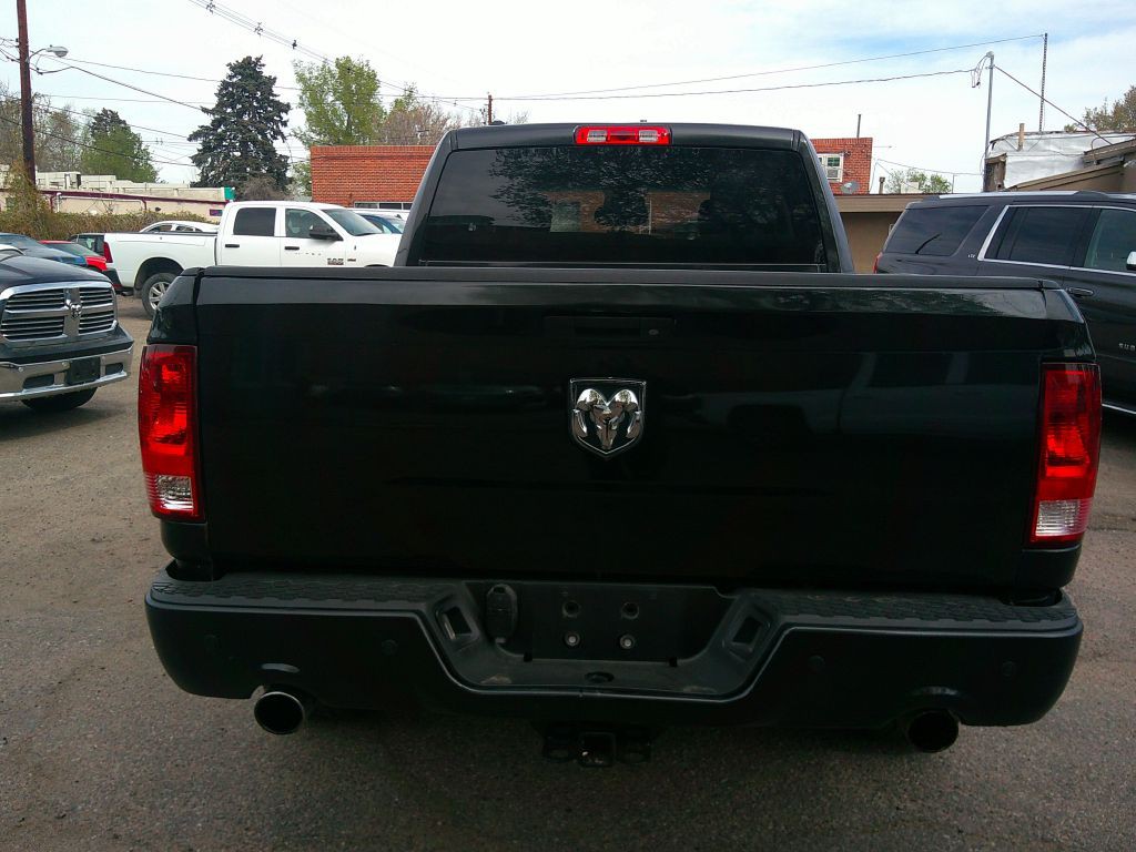 2017 RAM 1500 Image 3