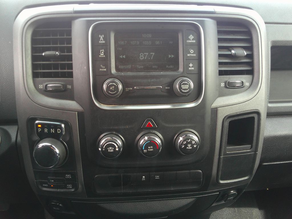 2017 RAM 1500 Image 10