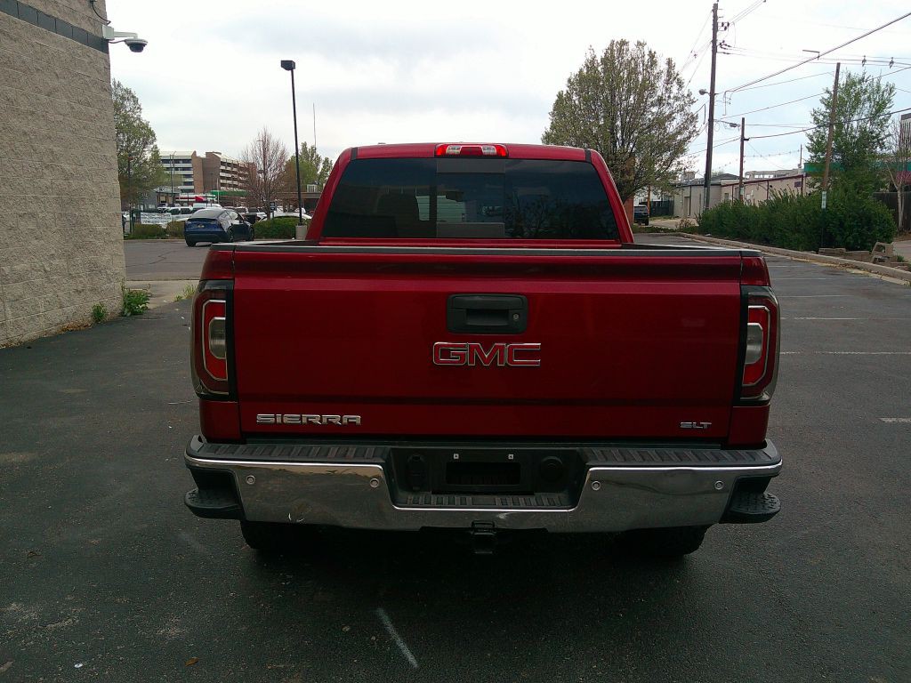 2018 GMC Sierra Image 3