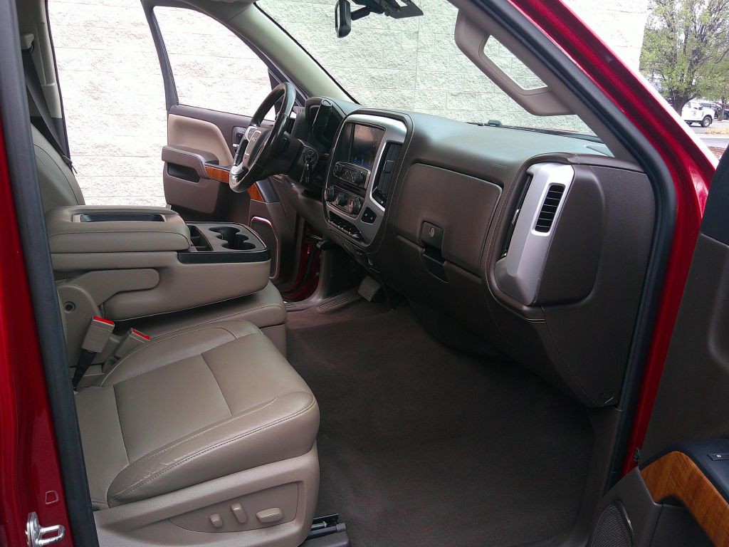 2018 GMC Sierra Image 8