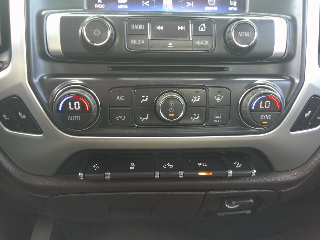 2018 GMC Sierra Image 17