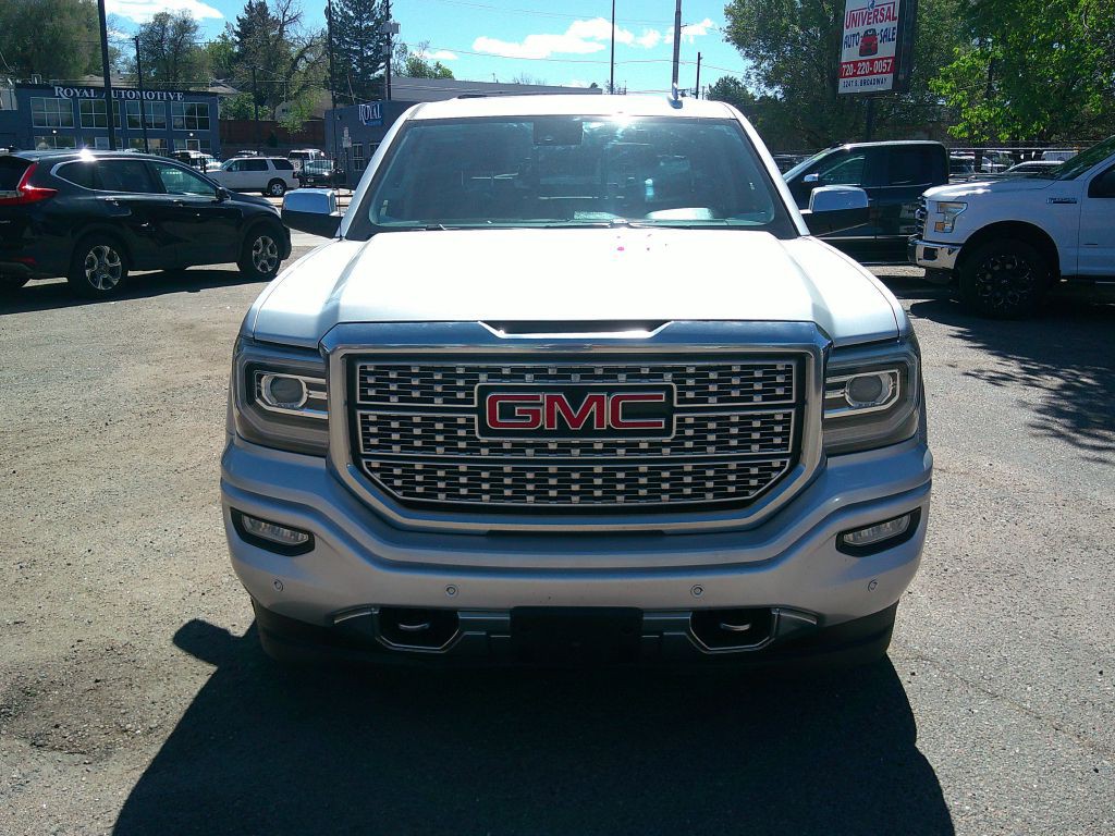 2017 GMC Sierra Image 2