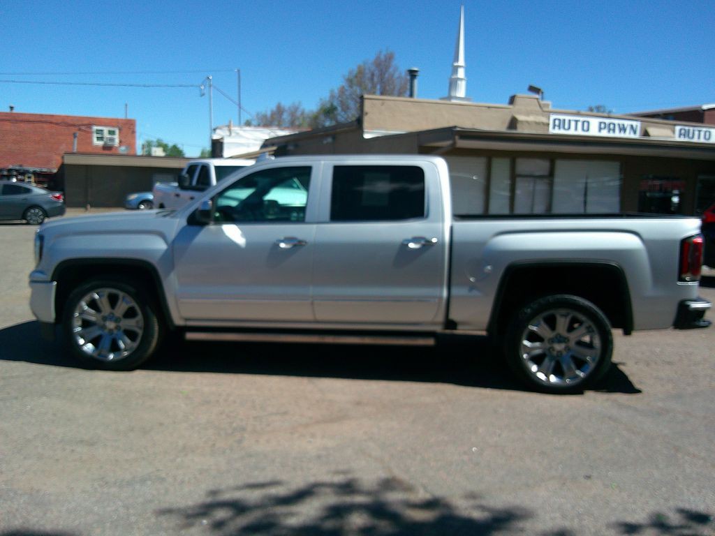 2017 GMC Sierra Image 8
