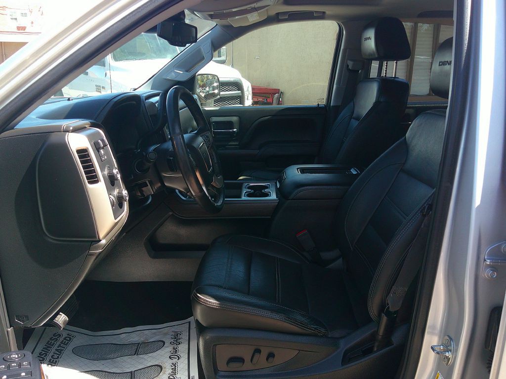 2017 GMC Sierra Image 19