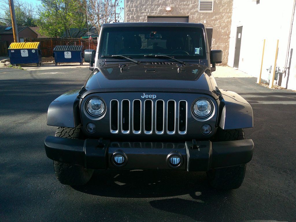 2017 Jeep Wrangler Unlimited Image 2