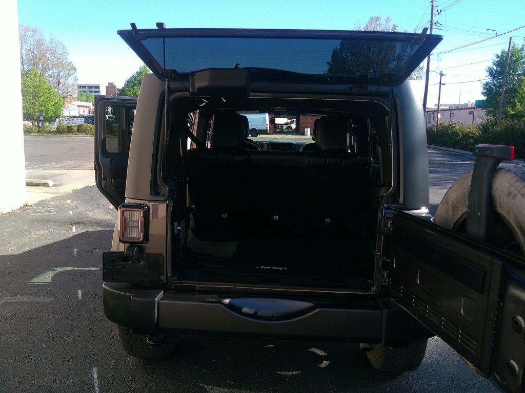 2017 Jeep Wrangler Unlimited Image 12