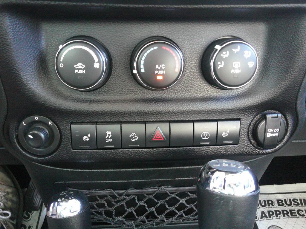 2017 Jeep Wrangler Unlimited Image 15